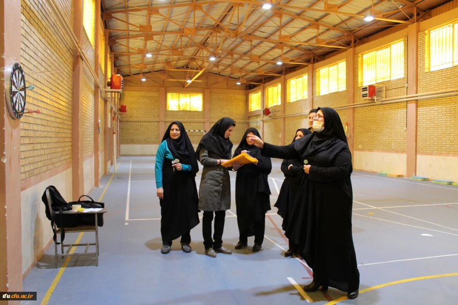 مسابقه ورزشی در رشته دارت بین کارکنان پردیس فاطمه الزهرا(س) برگزارشد.