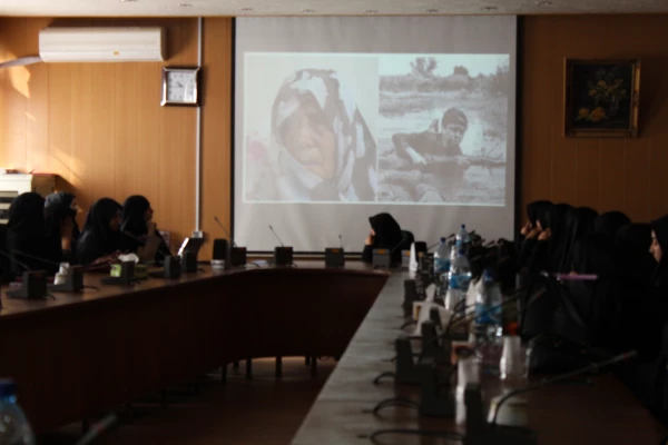 مراسم بزرگداشت یاد و خاطره شهید حسن جنگجو، در پردیس فاطمه الزهرا(س)