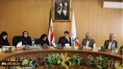 جلسه مدیران گروه و اساتید راهنما در پردیس فاطمه الزهرا(س) برگزار شد.