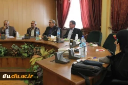 جلسه مدیران گروه و اساتید راهنما در پردیس فاطمه الزهرا(س) برگزار شد.