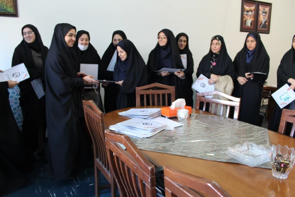 مراسم تجلیل از دانشجویان برتر در پردیس فاطمه الزهرا(س) صورت پذیرفت.