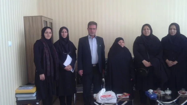 در آخرین روز از هفته کیفیت آموزش مراسمی با عنوان  " کیفیت آموزشی، کار آموزی و کارورزی" صورت پذیرفت.