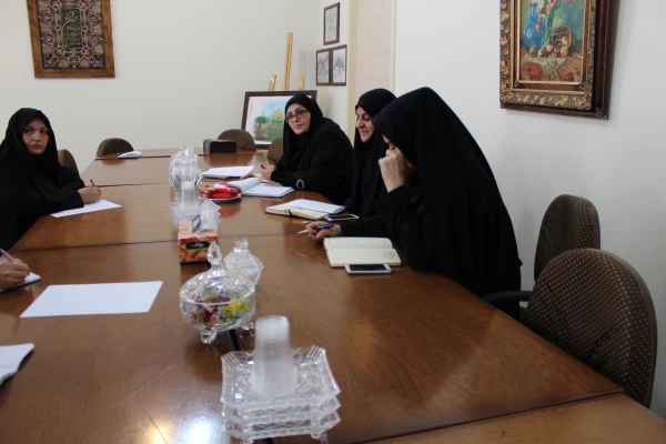 جلسه توجیهی مشاوران مرکز مشاوره و سلامت دانشجویی 14 آذر سال جاری برگزار گردید.