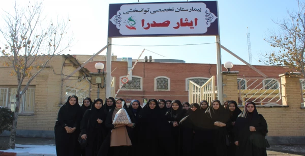 دانشجومعلمان پردیس فاطمه الزهرا(س) از جانبازان 8 سال دفاع مقدس دیدار کردند. 2