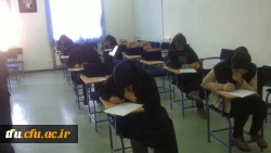 مسابقه کتابخوانی به مناسبت هفته کتاب در پردیس فاطمه الزهرا(س) برگزار شد. 2