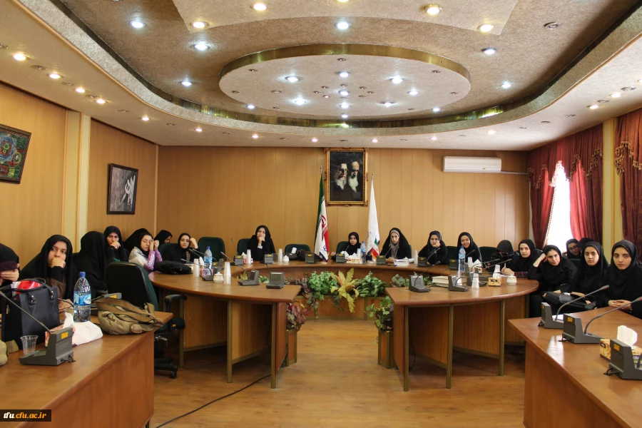 به همت گروه تربیت حرفه ای و انجمن پژوهش برگزار شد.