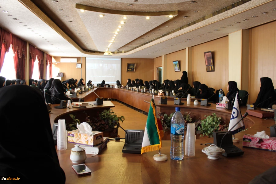 به همت گروه تربیت حرفه ای و انجمن پژوهش برگزار شد.