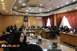 نشست صمیمی مدیریت امور پردیس های استان آذربایجان شرقی با دانشجومعلمان پردیس فاطمه الزهرا(س)