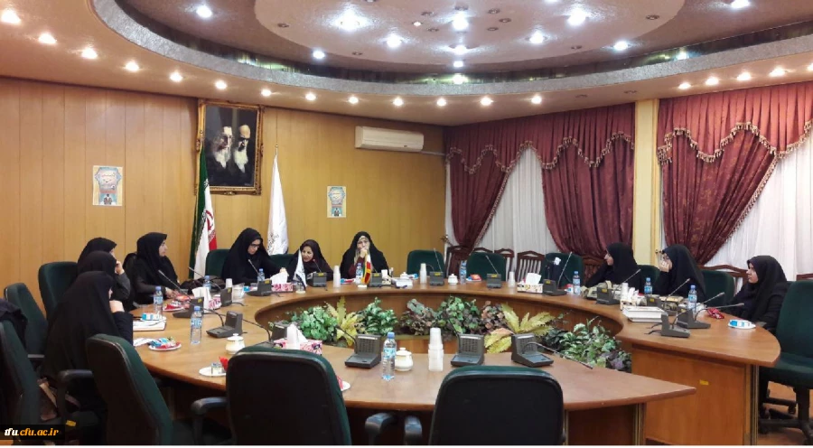 جلسه معارفه مشاوران تربیتی و بالینی پردیس فاطمه الزهرا(س) برگزار شد. 2