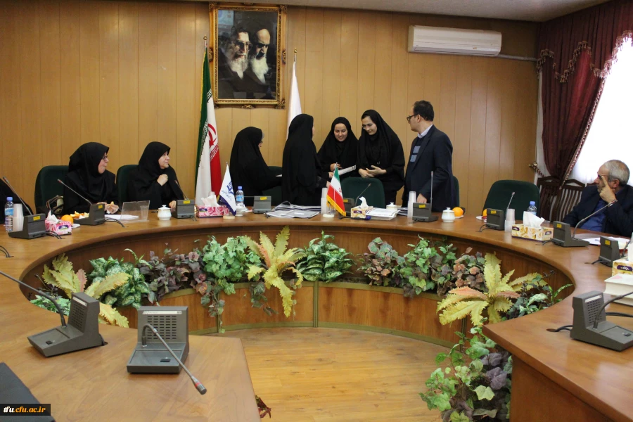 مراسم تجلیل از دانشجویان برتر حوزه های پژوهشی و فرهنگی در پردیس فاطمه الزهرا(س)