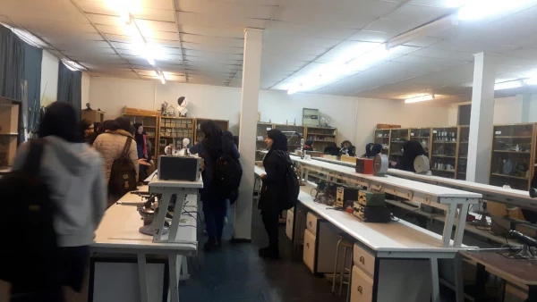 دانش آموزان به منظور ایجاد انگیزه و ادامه تحصیل در دانشگاه فرهنگیان از پردیس فاطمه الزهرا(س) بازدید کردند.