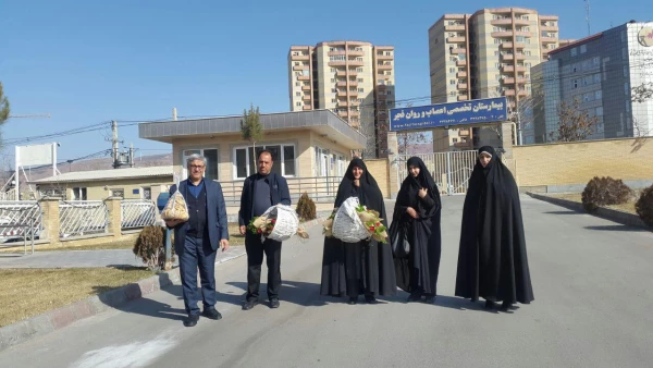 به مناسبت دهه فجر در پردیس فاطمه الزهرا(س) اجرا شد.