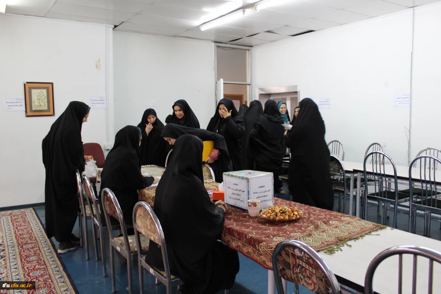 انتخابات انجمن ورزشی خوابگاهها در پردیس فاطمه الزهرا(س) تبریز برگزار شد.