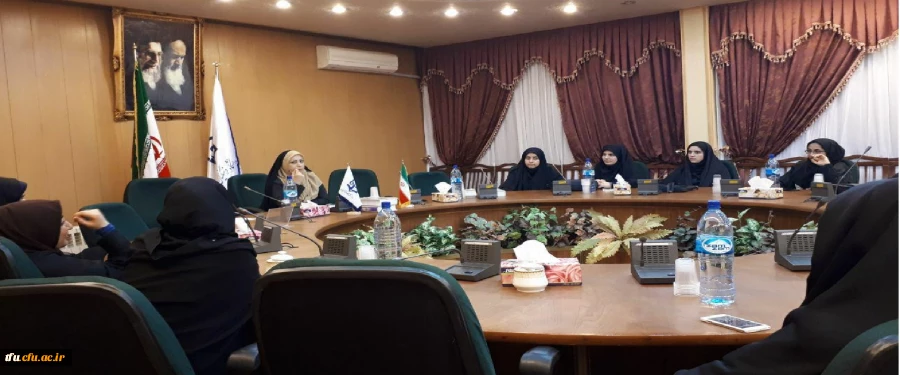 جلسه هماهنگی اجرای بررسی توصیفی استفاده از فضای مجازی در بین دانشجویان پردیس فاطمه الزهرا 2