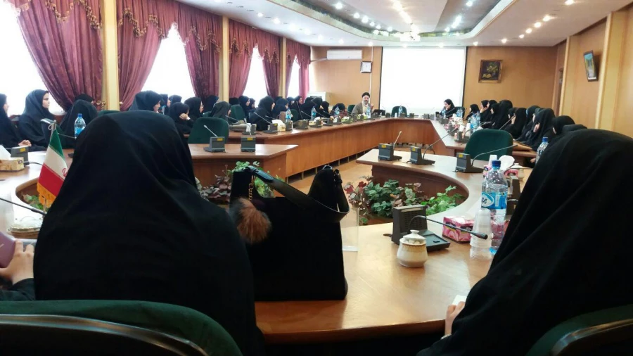 به همت بسیج دانشجویی و کانون مهدویت پردیس فاطمه الزهرا(س) برگزار شد.