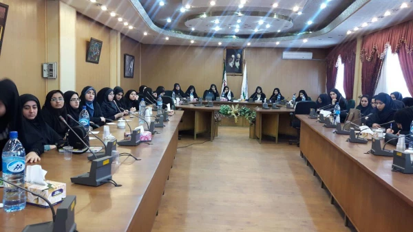 به همت بسیج دانشجویی و کانون مهدویت پردیس فاطمه الزهرا(س) برگزار شد.