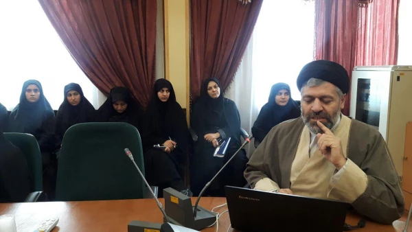 به همت بسیج دانشجویی و کانون مهدویت پردیس فاطمه الزهرا(س) برگزار شد.