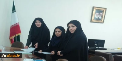 به مناسبت روز مشاوره و روانشناسی، از مشاوران پردیس فاطمه الزهرا(س) تبریزتجلیل بعمل آمد.