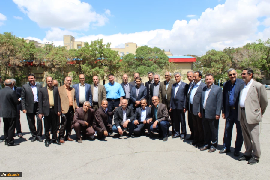 دورهمی صمیمی و خاطره انگیز بازنشستگان و پیشکسوتان تربیت معلم ورودی 63