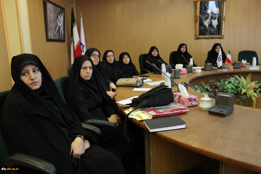 برگزاری شورای اساتید پردیس فاطمه الزهرا(س)