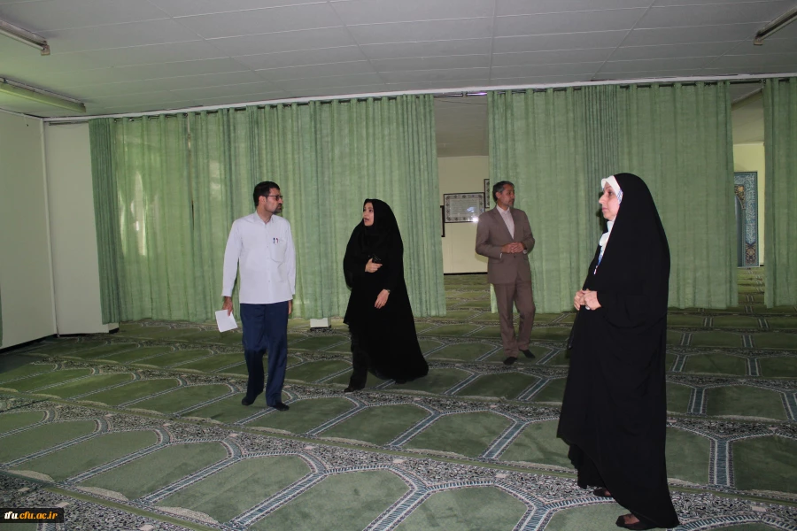 نشست صمیمی با سخنگوی مجلس