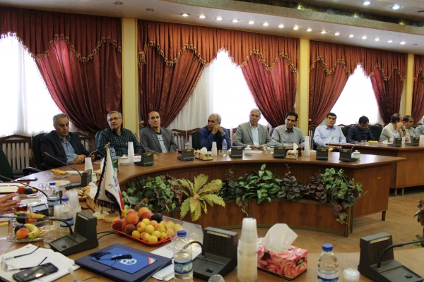 بازدید دکتر روشندل از فضایها و امکانات پردیس