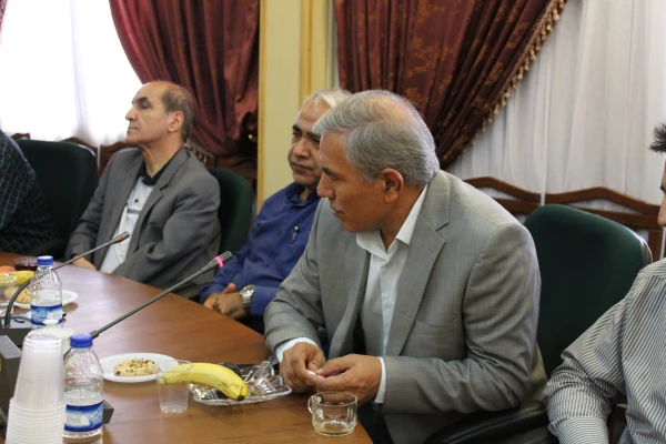 بازدید دکتر روشندل از فضایها و امکانات پردیس