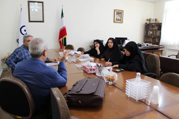 جلسه مدیران گروههای آموزشی در پردیس فاطمه الزهرا(س) برگزار گردید