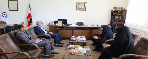 معاونت سیاسی امنیتی استاندار آذربایجان شرقی از پردیس فاطمه الزهرا(س) بازدید کرد 2