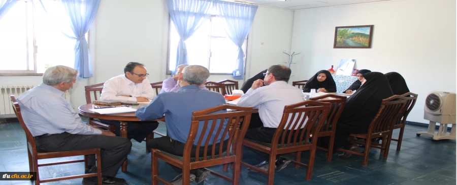 کمیته پژوهش پردیس فاطمه الزهرا(س) تشکیل جلسه داد 2