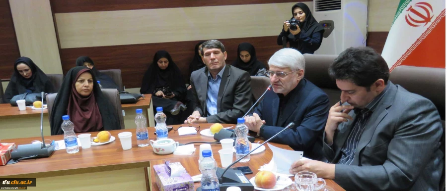 سرپرست پردیس فاطمه الزهرا(س) تبریز در مراسم تودیع مدیریت امور پردیس های استان آذربایجان شرقی
با اتحاد و یکپارچگی برای ارتقاء جایگاه حرفه ای دانشجومعلمان تلاش خواهیم کرد 2