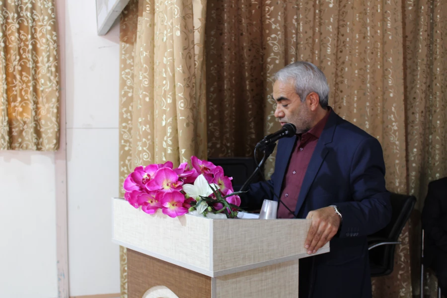 ویژه مراسم گرامی داشت هفته دفاع مقدس و آغاز سال تحصیلی جدید صبح روز یکشنبه 8 مهر در سالن شهید آوینی پردیس فاطمه الزهرا(س) دانشگاه فرهنگیان آذربایجان شرقی برگزار شد.