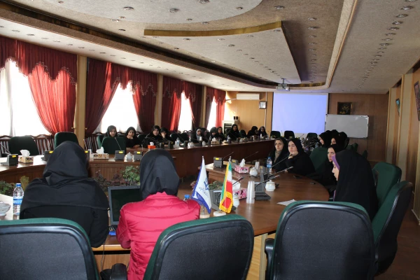 امور دانشجویی پردیس با همکاری دانشکده پزشکی علوم اجتماعی برگزار کرد.