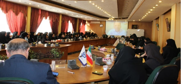 برگزاری "نشست تخصصی تولید محتوای الکترونیکی با محوریت جشنواره رشد" در پردیس فاطمه الزهرا(س) 2