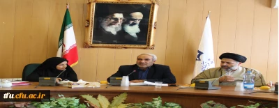 دکتر خدیوی در جمع اعضای هیئت علمی پردیس فاطمه الزهرا(س)
دانشگاه محلی برای پرورشگاه اندیشه هاست نه کشتارگاه اندیشه،