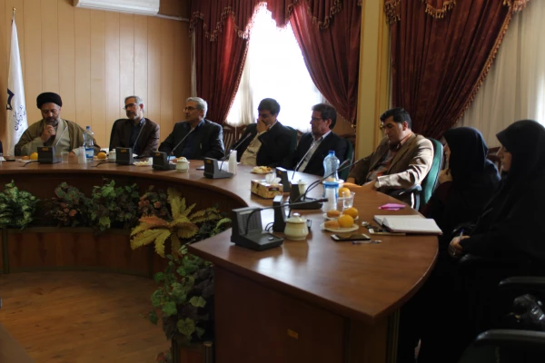 جلسه شورای اساتید