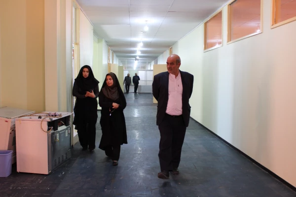 مدیر امور مالی دانشگاه فرهنگیان از سراهای دانشجویی پردیس فاطمه الزهرا(س) بازدید کرد