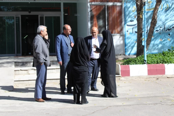 مدیر امور مالی دانشگاه فرهنگیان از سراهای دانشجویی پردیس فاطمه الزهرا(س) بازدید کرد