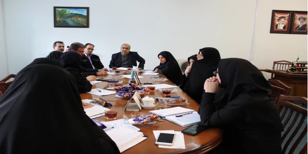 با حضور دکتر خدیوی مدیریت پردیس های استانی کمیته کارورزی تشکیل جلسه داد  2