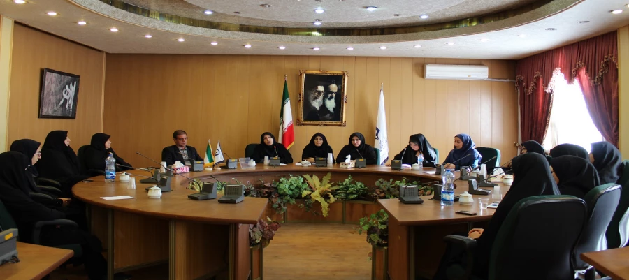 به مناسبت گرامیداشت هفته کیفیت آموزشی در پردیس فاطمه الزهرا(س) برگزار شد