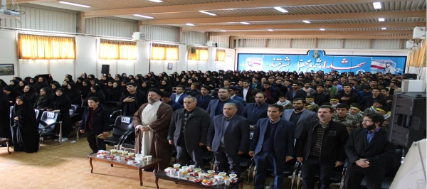 برگزاری جشن آغاز امامت امام عصر(عج) در پردیس فاطمه الزهرا(س) با حضور نماینده ولی فقیه شهرستان جلفا 2