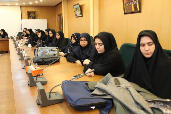 به مناسبت روز جهانی معلولین کارگاه تخصصی اختلالات یادگیری در پردیس فاطمه الزهرا(س) برگزارشد