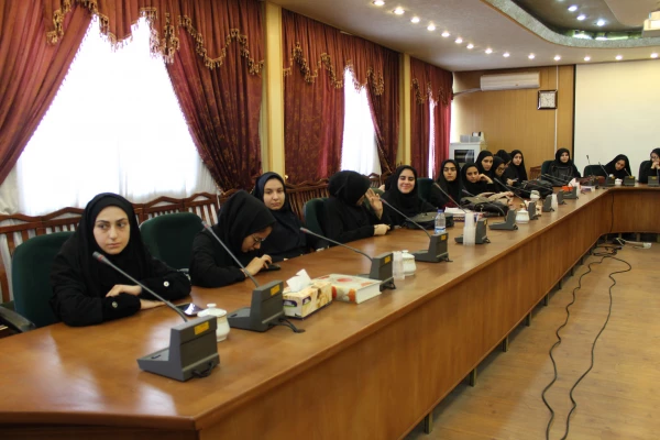 به مناسبت روز جهانی معلولین کارگاه تخصصی اختلالات یادگیری در پردیس فاطمه الزهرا(س) برگزارشد