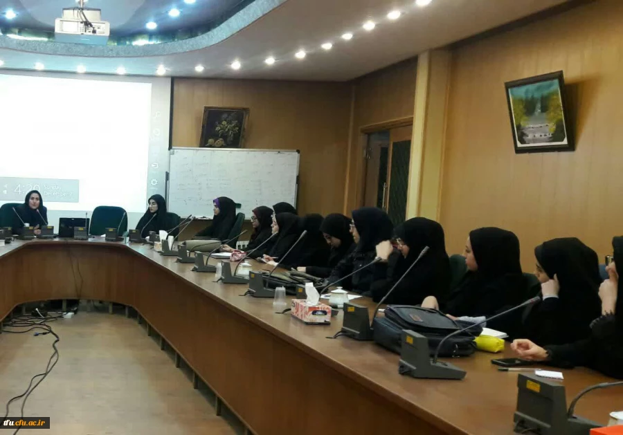 کارگاه مهارت های قبل از ازدواج در پردیس فاطمه الزهرا(س) برگزار شد