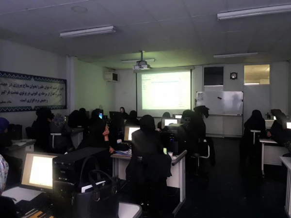 برگزاری کارگاه مدیریت منابع پژوهشی با نرم افزار در پردیس فاطمه الزهرا(س) برگزار شد