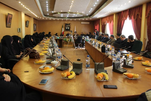 آیین تکریم و معارفه سرپرست پردیس فاطمه الزهرا(س) تبریز