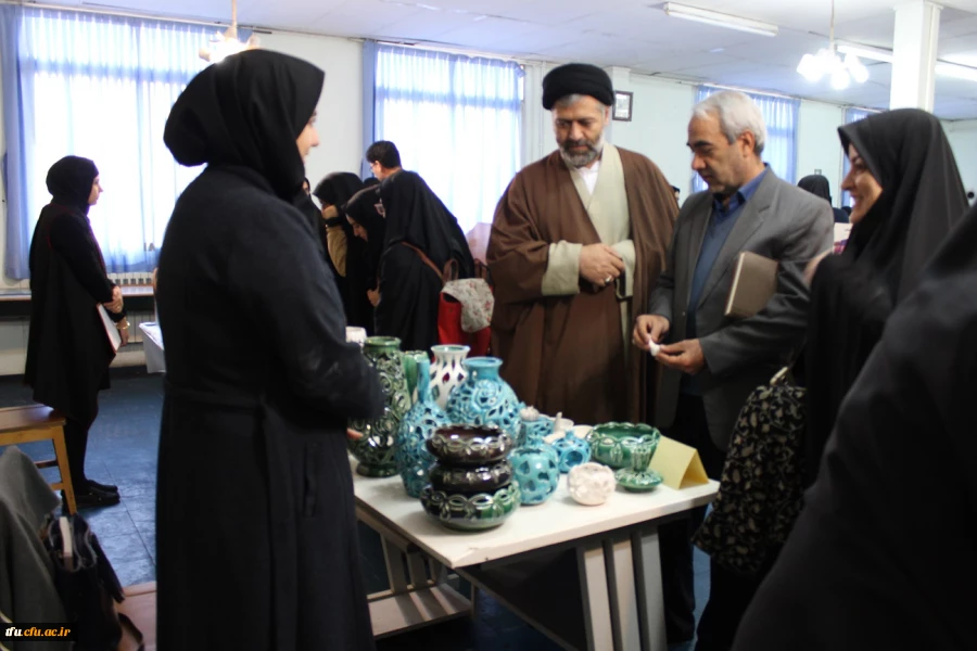 نمایشگاه دستاوردهای پژوهشی دانشجومعلمان