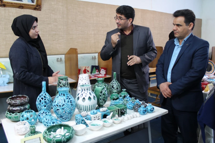 نمایشگاه دستاوردهای پژوهشی دانشجومعلمان