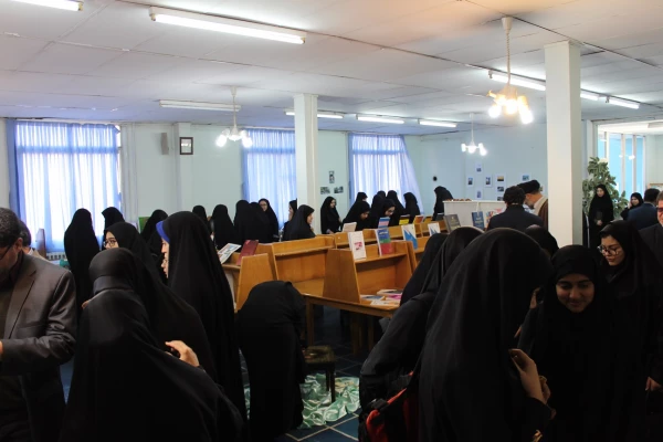 نمایشگاه دستاوردهای پژوهشی دانشجومعلمان