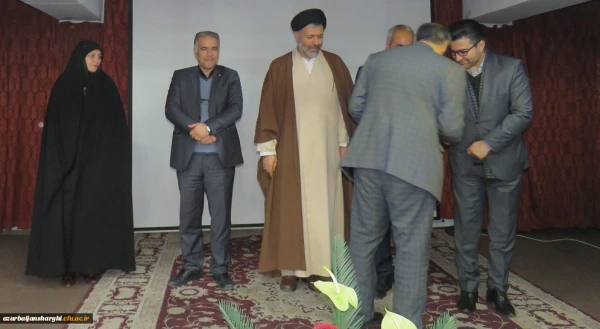 شرکت دانشجویان در مراسم هفته پژوهش